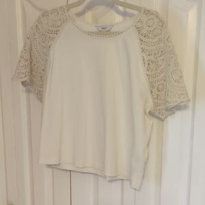 Women's Ivory Crochet Sleeve Blouse